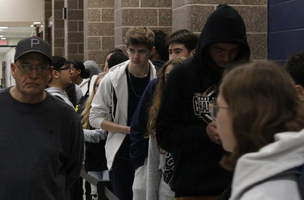 Students line up for early lunch on Nov 2.